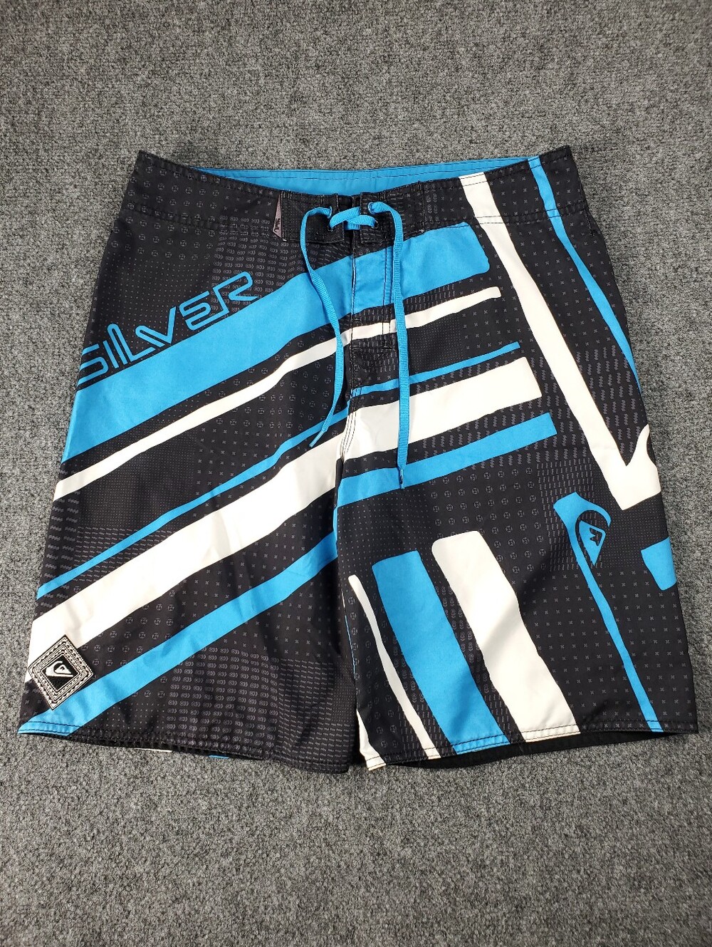 Vintage Y2K Quiksilver Board Shorts Mens 33 Unlined Swim Trunks Spellout Surfer